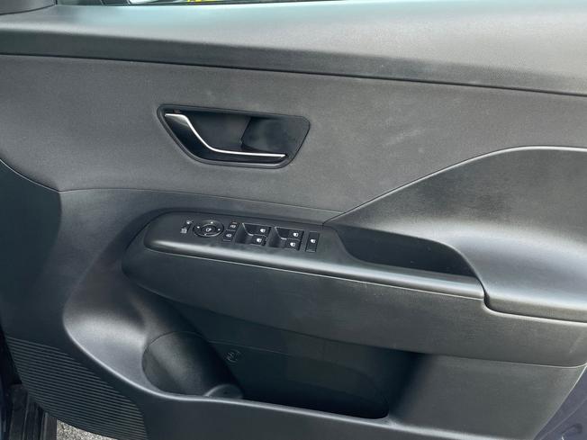 HYUNDAI Kona Photo 29