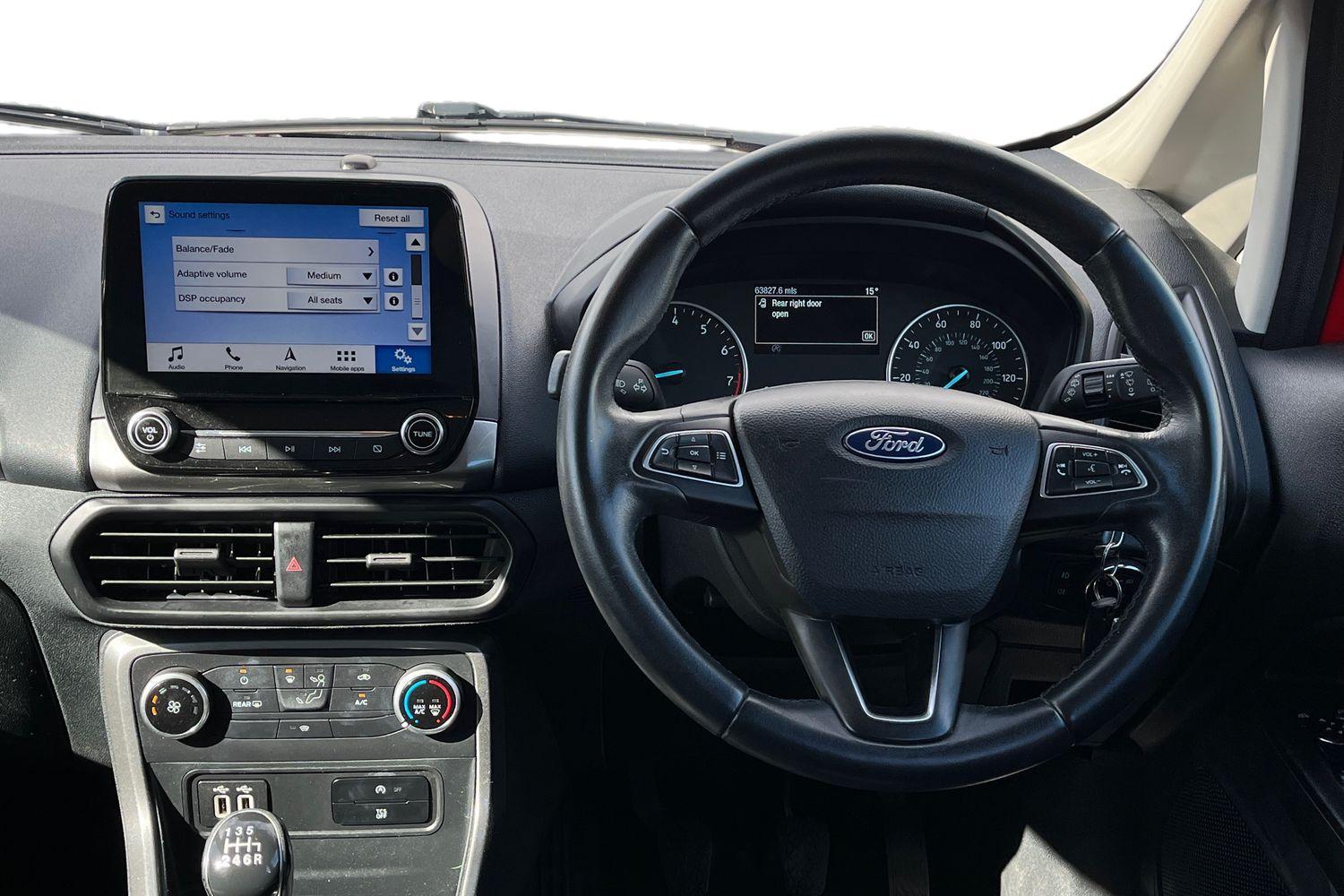 Ford ECOSPORT Photo 10
