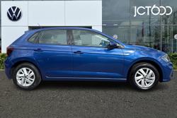 VOLKSWAGEN Polo Photo 4