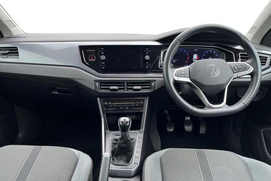 Volkswagen Polo Photo autoimg-578a69335a1b239f45c1e77af53d30cab3f908e0.jpg