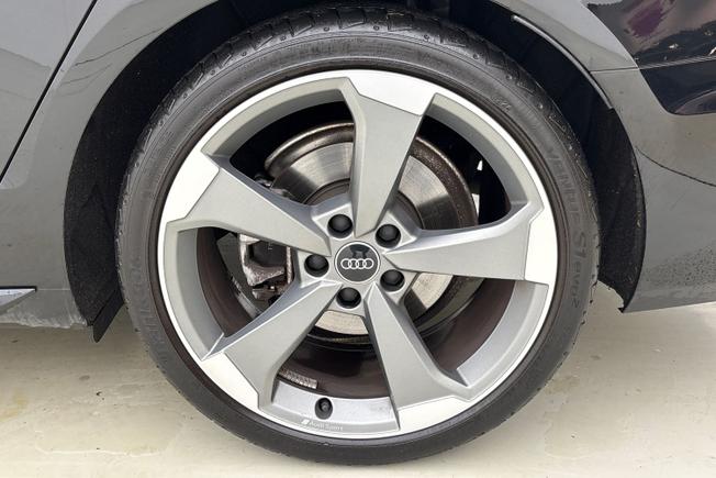 AUDI A4 Photo 5