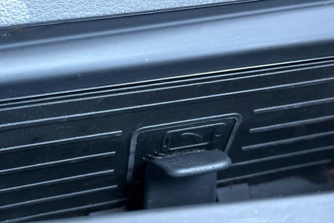 AUDI Q8 E-Tron Photo 28