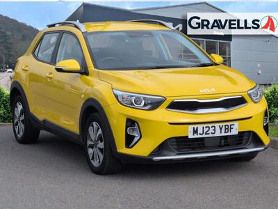 Used 2023 Kia STONIC 1.0 T-GDi 2 SUV 5dr Petrol Manual Euro 6 (s/s) (99 bhp) Yellow at Gravells