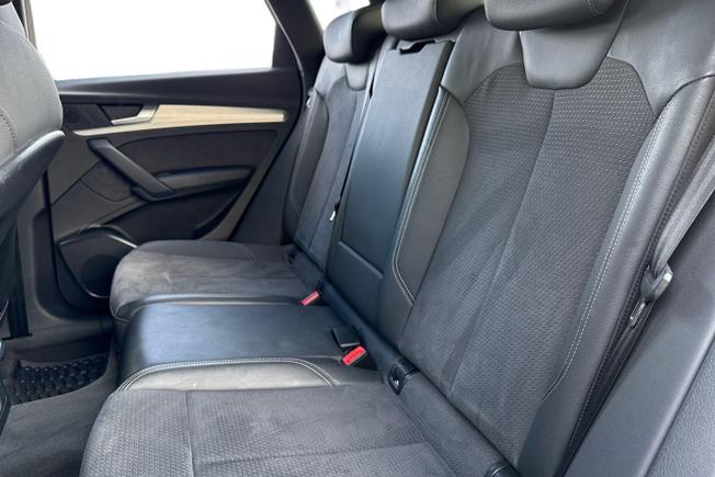 AUDI Q5 Photo 9