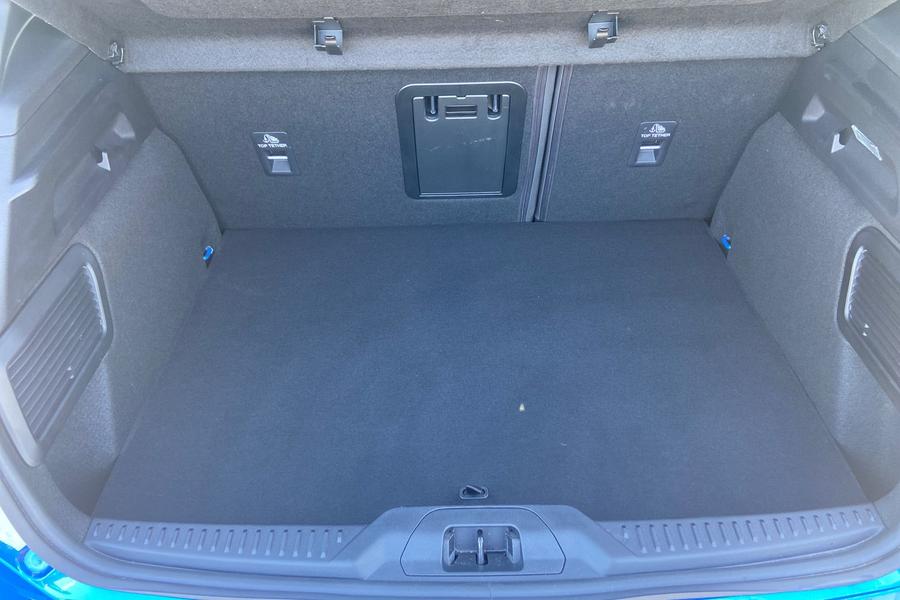 Ford FOCUS Photo autoimg-579474b3526b03241f74aa7c6abd5152828097de.jpg