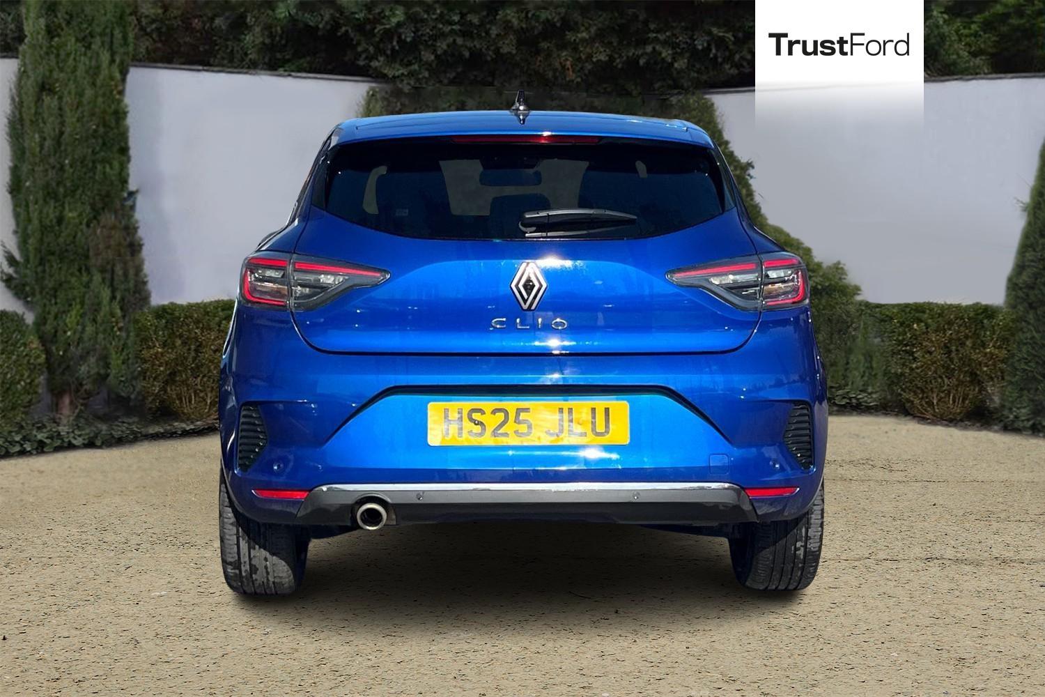 RENAULT CLIO Photo 6