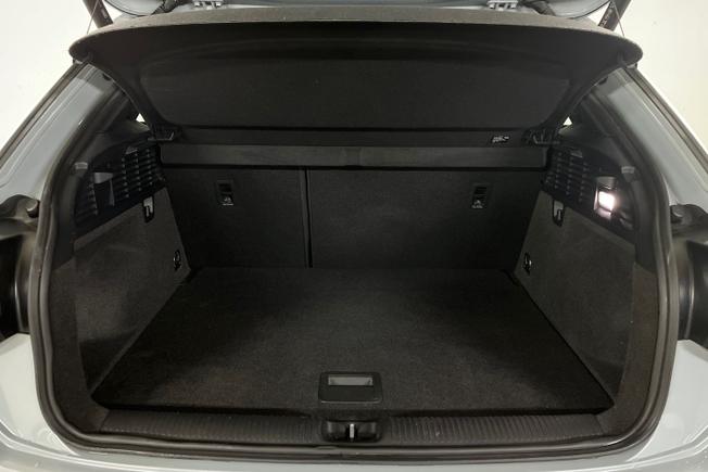 Audi Q2 Photo 12