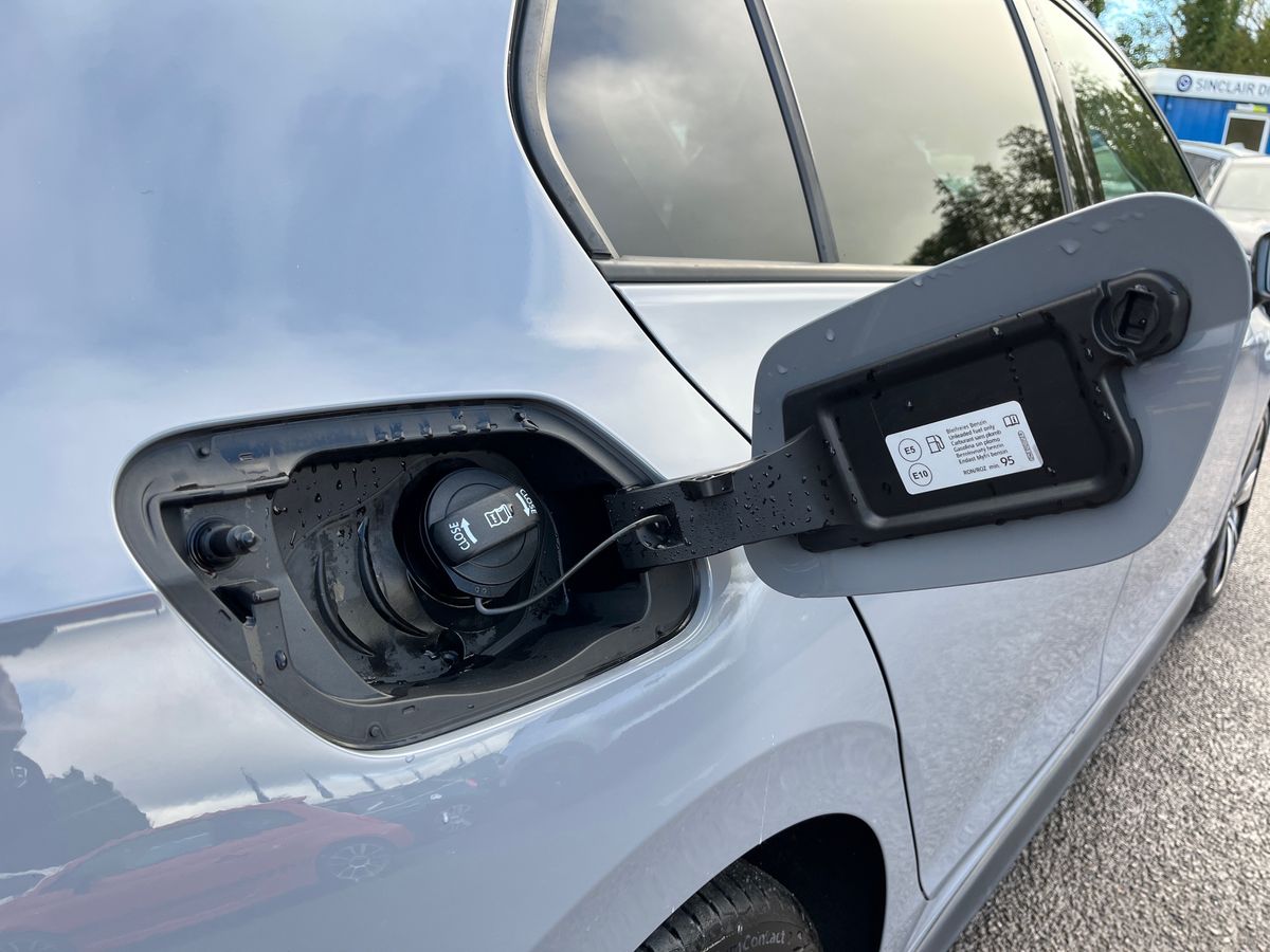 Volkswagen Golf Photo 20