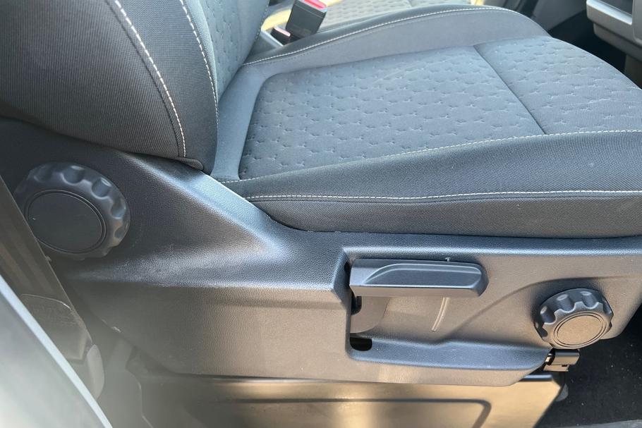 Used Ford TOURNEO CUSTOM RX25CLV 27