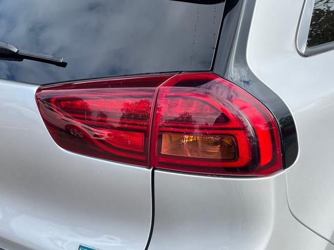 KIA Niro Photo 18