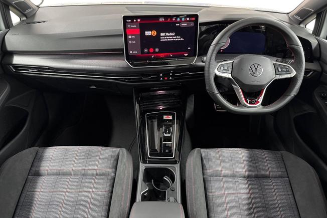 Volkswagen Golf Photo 10
