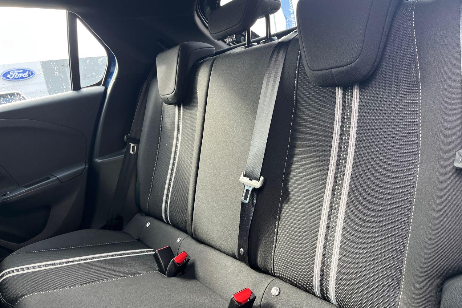 Vauxhall CORSA Photo 19