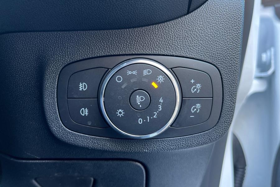 Ford Fiesta Photo autoimg-57ab13d743685745710d3cd67e3a55f443946f09.jpg
