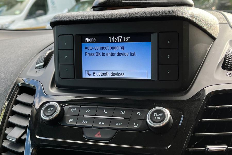 Ford Tourneo Connect Photo autoimg-57aea0ad98f9c8205b0af820c23e8145f7869b8e.jpg