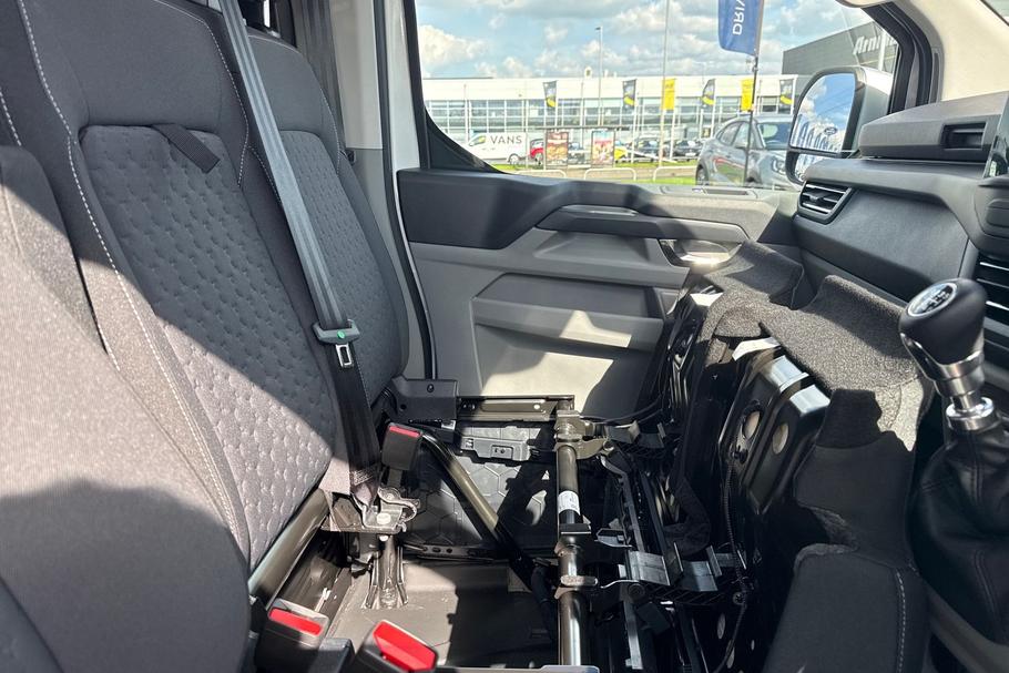 Used Ford TRANSIT CUSTOM SH26XOY 38