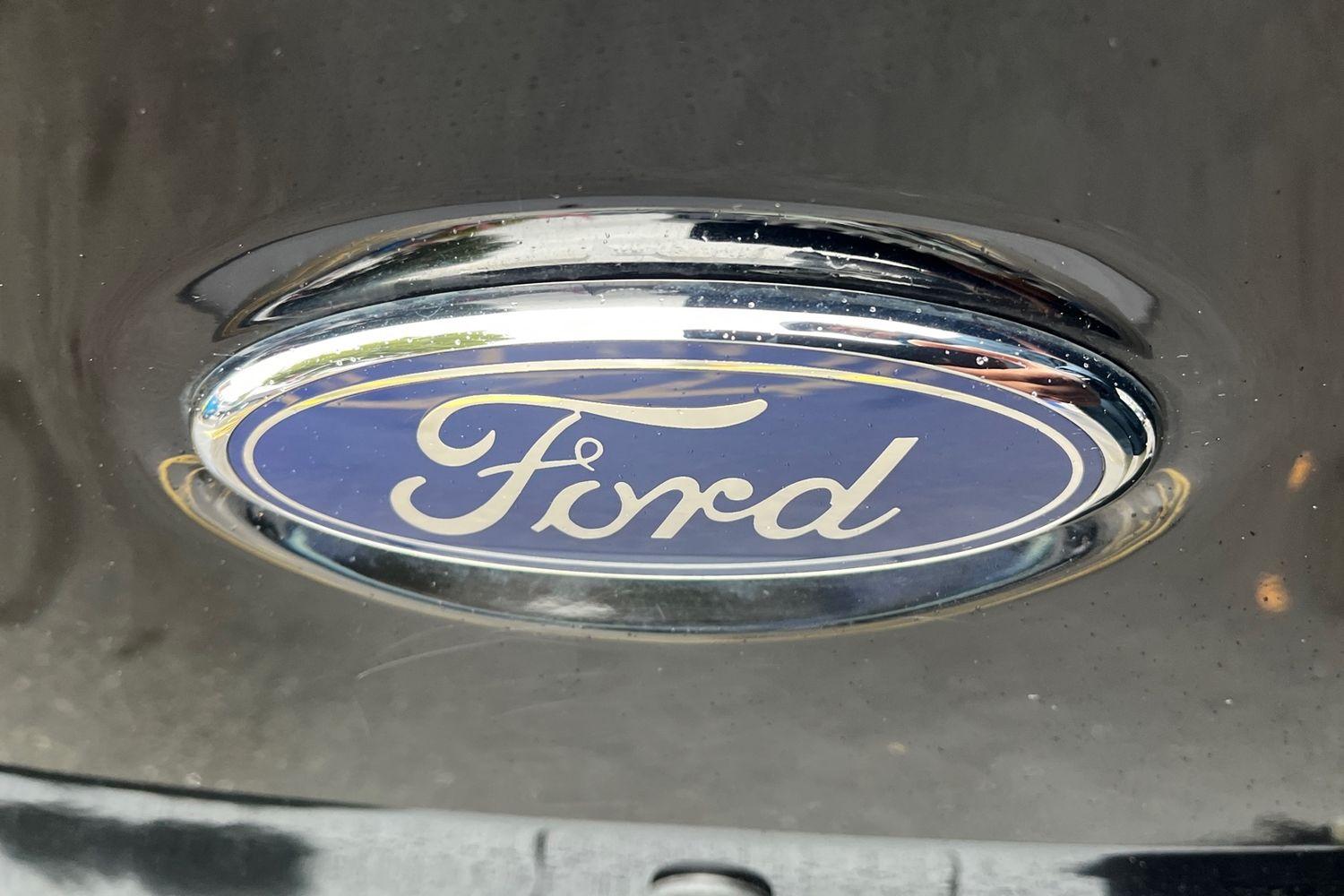 Ford KA+ Photo 39