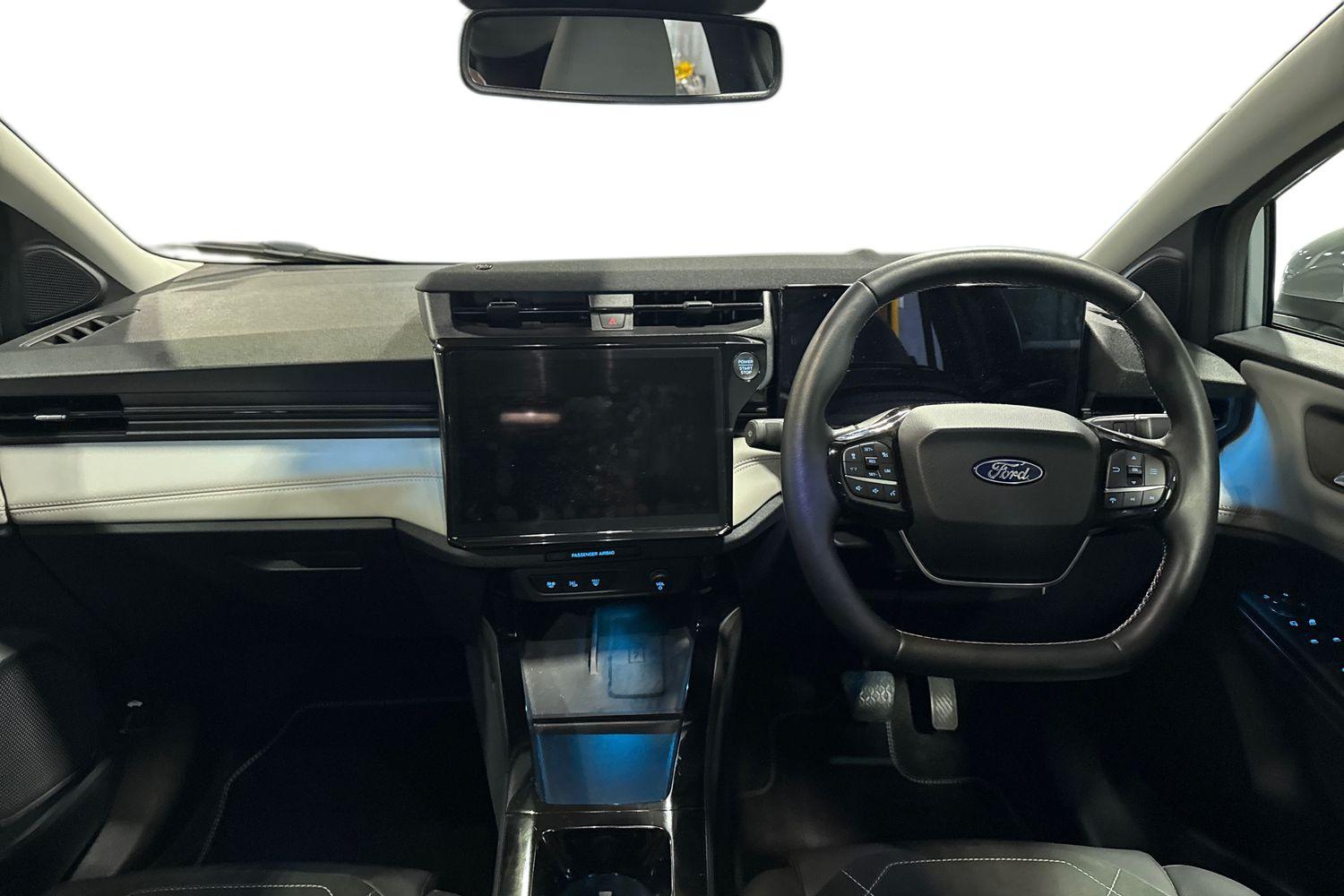 Ford Puma Gen-E Photo 9