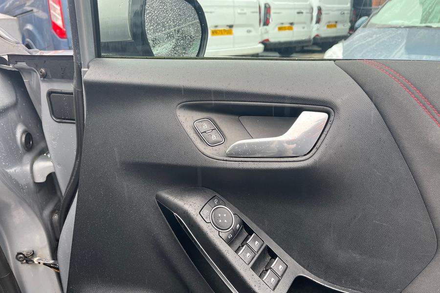 Ford PUMA Photo autoimg-57bcd1cb05bf9510a577eb720dacd994b384a66d.jpg