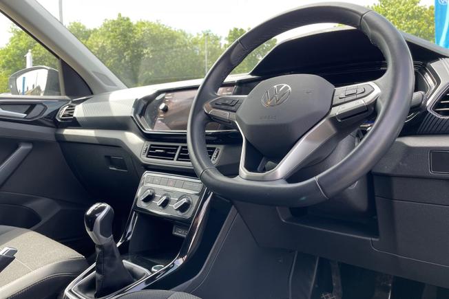 VOLKSWAGEN T-Cross Photo 35