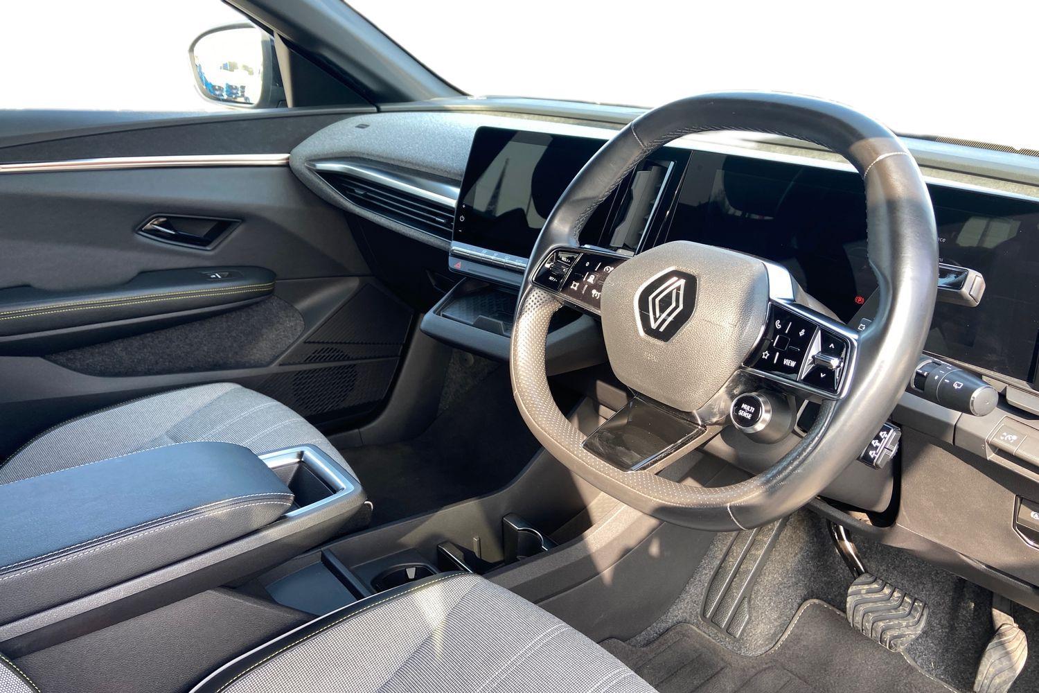 Renault MEGANE E-TECH Photo 8