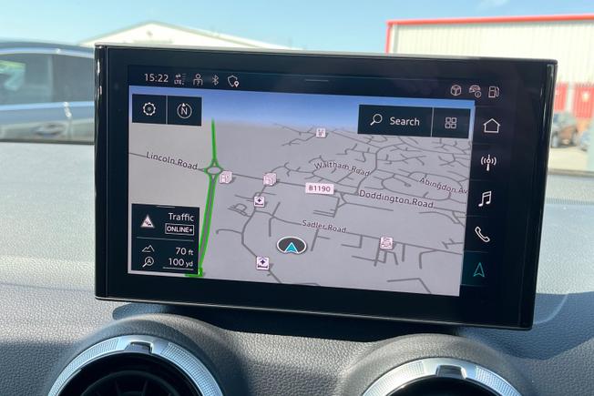 AUDI Q2 Photo 14