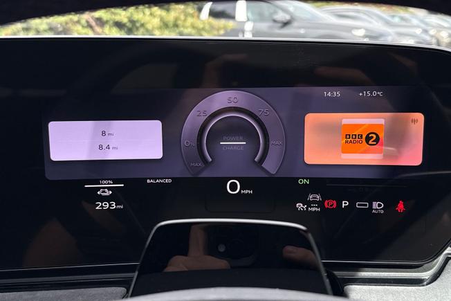 AUDI A6 e-tron Avant Photo 15
