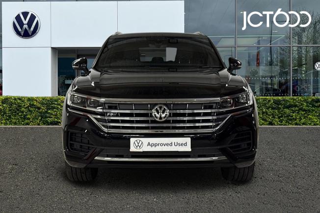VOLKSWAGEN Touareg Photo 8