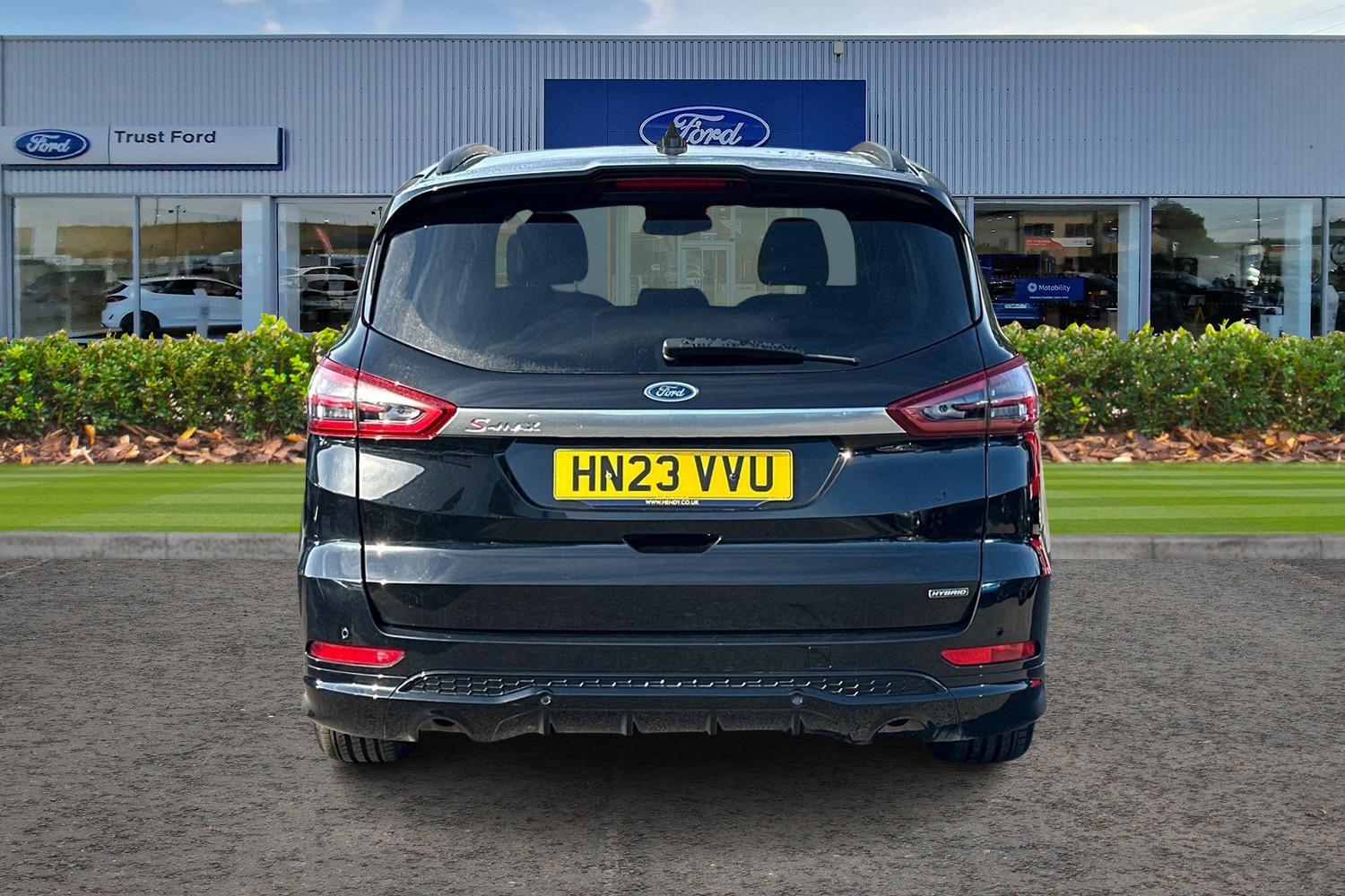 Ford S-MAX Photo 6