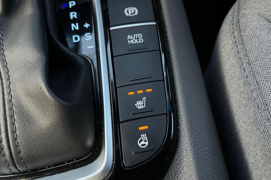 Hyundai IONIQ Photo autoimg-57d0c16ffebb53d3366287fd1394aebc283f9713.jpg