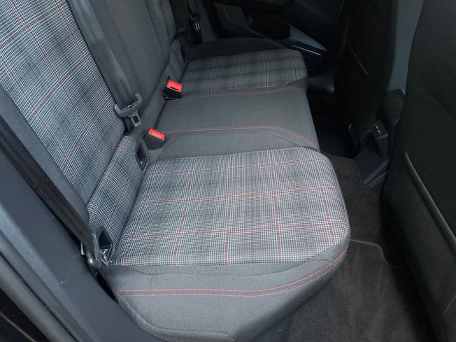 VOLKSWAGEN Polo Photo 31