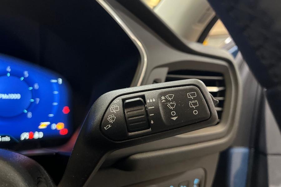 Ford KUGA Photo autoimg-57d5f3765275ee1219ae2128c3fead6b655a203c.jpg