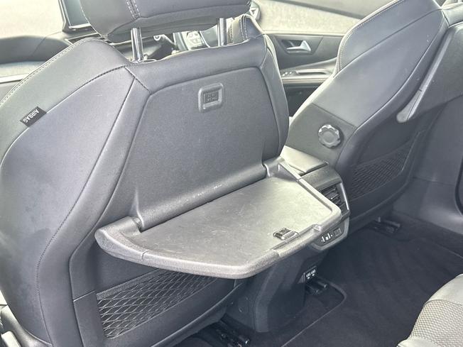 PEUGEOT 5008 Photo 45