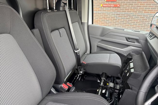 VOLKSWAGEN  Transporter Photo 23
