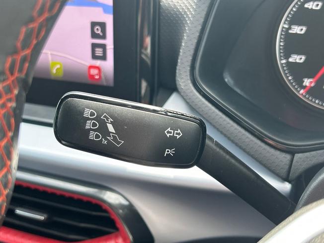 SEAT Ibiza Photo 43
