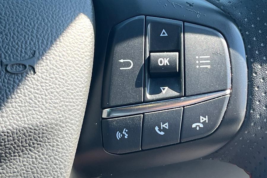 Ford Focus Photo autoimg-57e2ac9705b7620b5245b226f633b80c6767ed7d.jpg