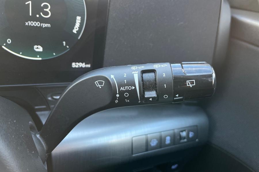 Hyundai KONA Photo autoimg-57e51c30832b3932dd6d876a35f51a727bf417cc.jpg