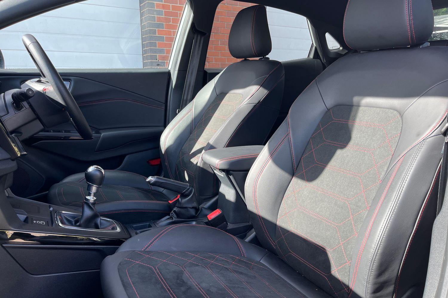 Ford PUMA Photo 18