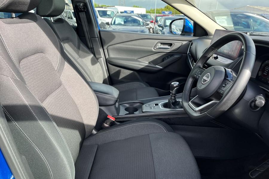 Nissan QASHQAI Photo autoimg-57ebb9e23fb2aa143371cb688438d1ef58a308b7.jpg