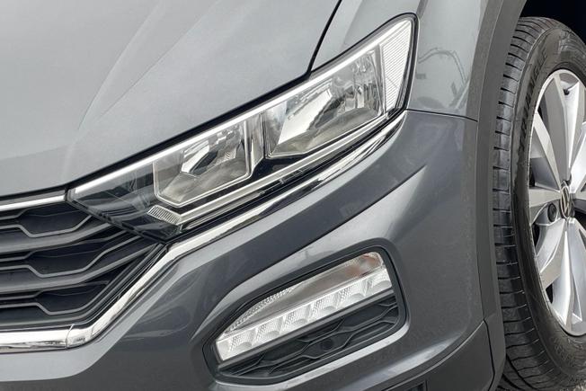 Volkswagen T-Roc Photo 41