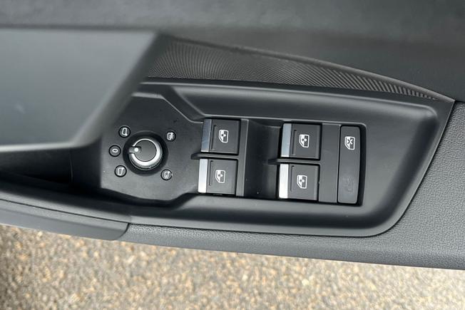 AUDI A3 Photo 38