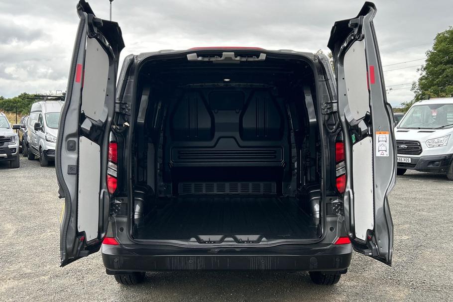 Used Ford TRANSIT CUSTOM EN25LDD 7