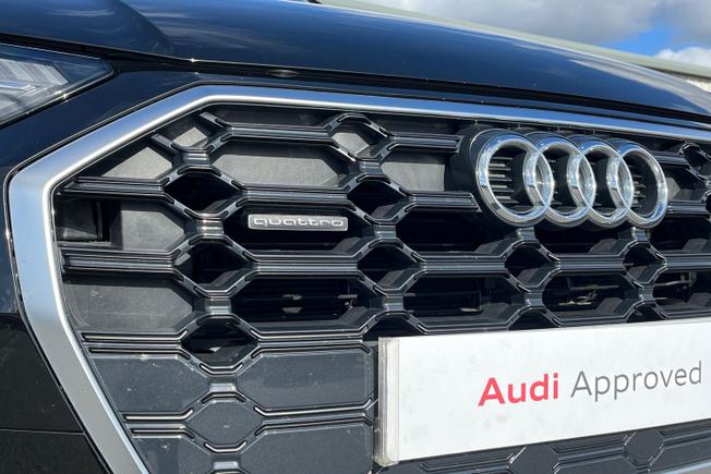AUDI Q5 Photo 23