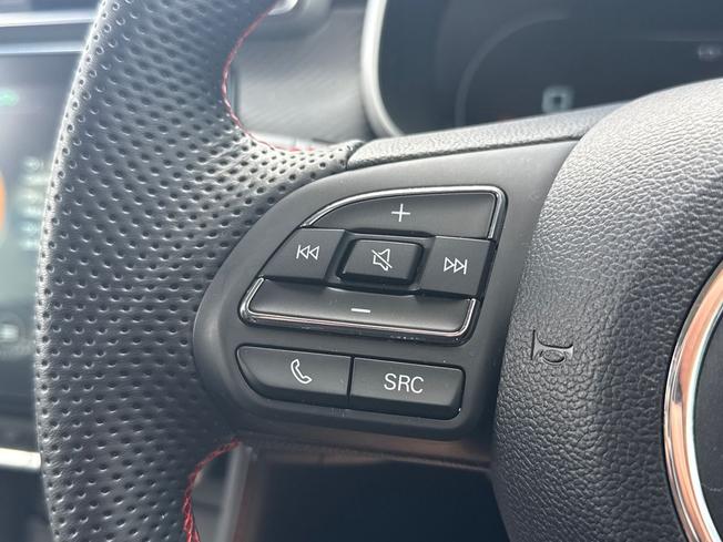 MG Mg Zs Photo 16