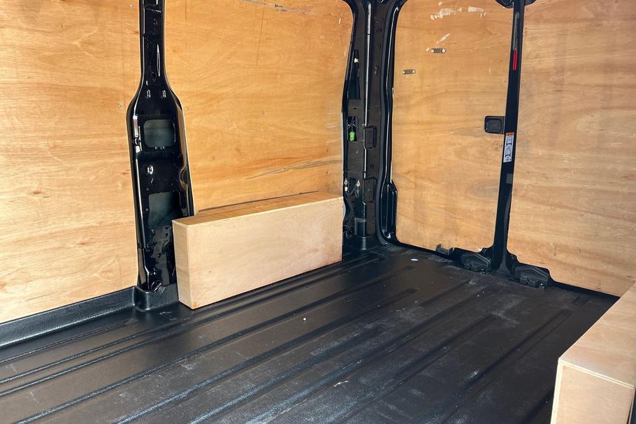 Used Ford TRANSIT CUSTOM LJ24JDP 4