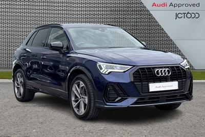 2022 AUDI Q3 1.5 TFSI CoD 35 Black Edition SUV 5dr Petrol S Tronic Euro 6 (s/s) (150 ps) at JCT600