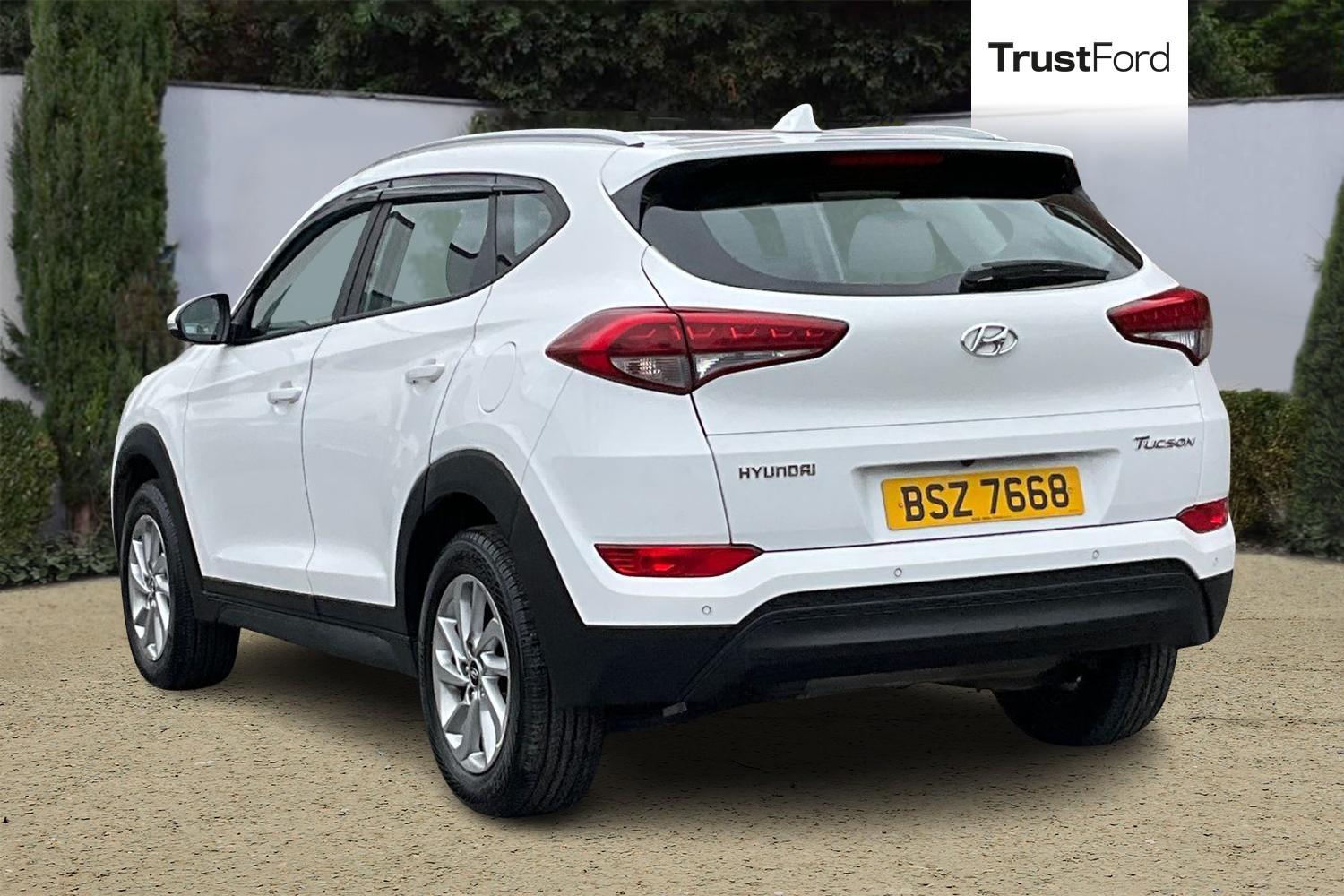 Hyundai TUCSON Photo 1