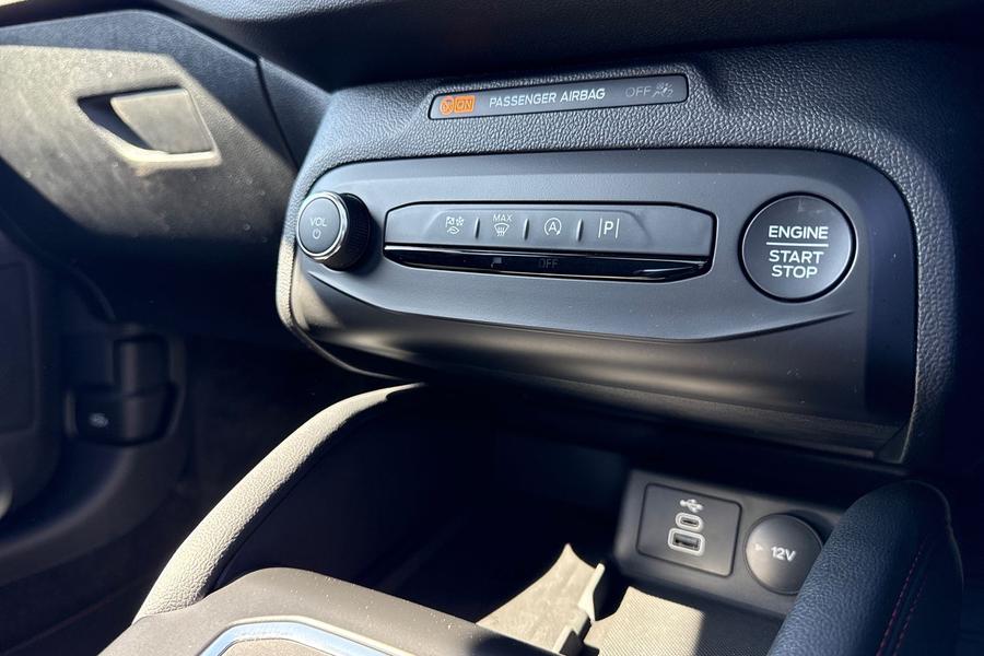 Ford FOCUS Photo autoimg-580ccbde3dd9a602cd32ae9bbc7d41e05bd1348a.jpg