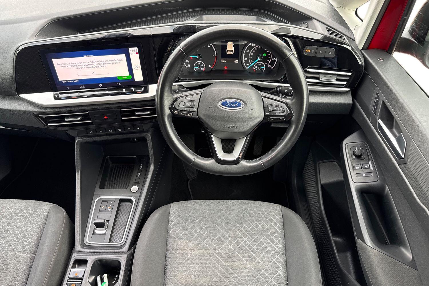 Ford TOURNEO CONNECT Photo 10