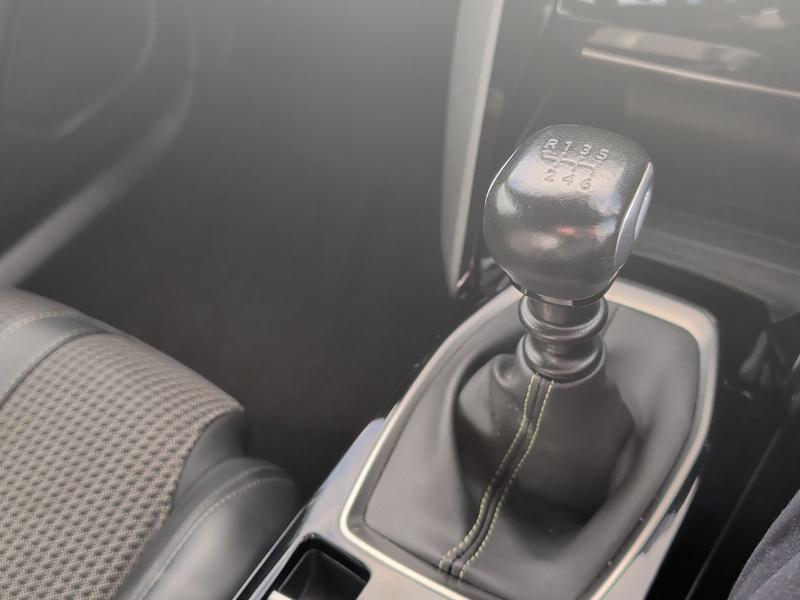 Used Peugeot 2008 NV71ARZ 41