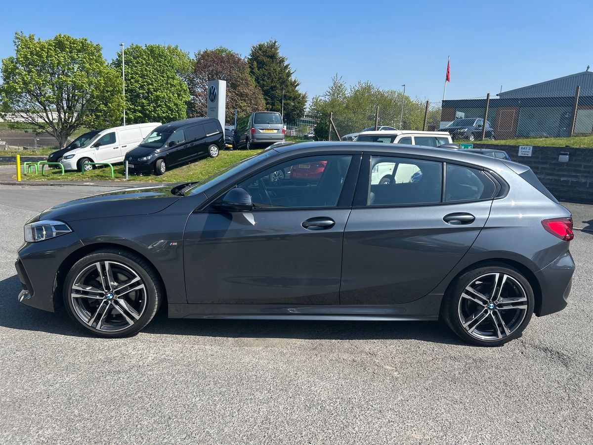 BMW 1 Series Photo 31